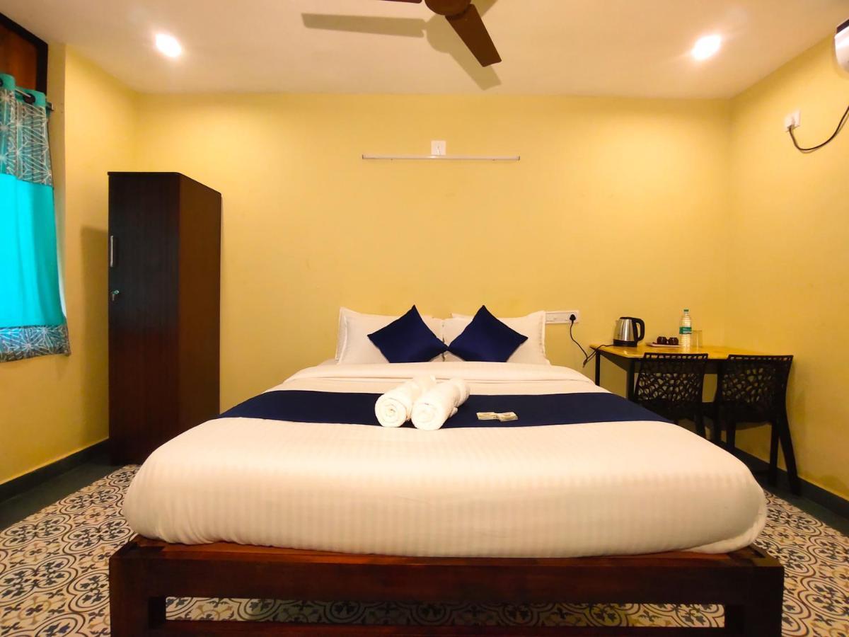 Pv Cottages - Serenity Beach Puducherry Exterior foto